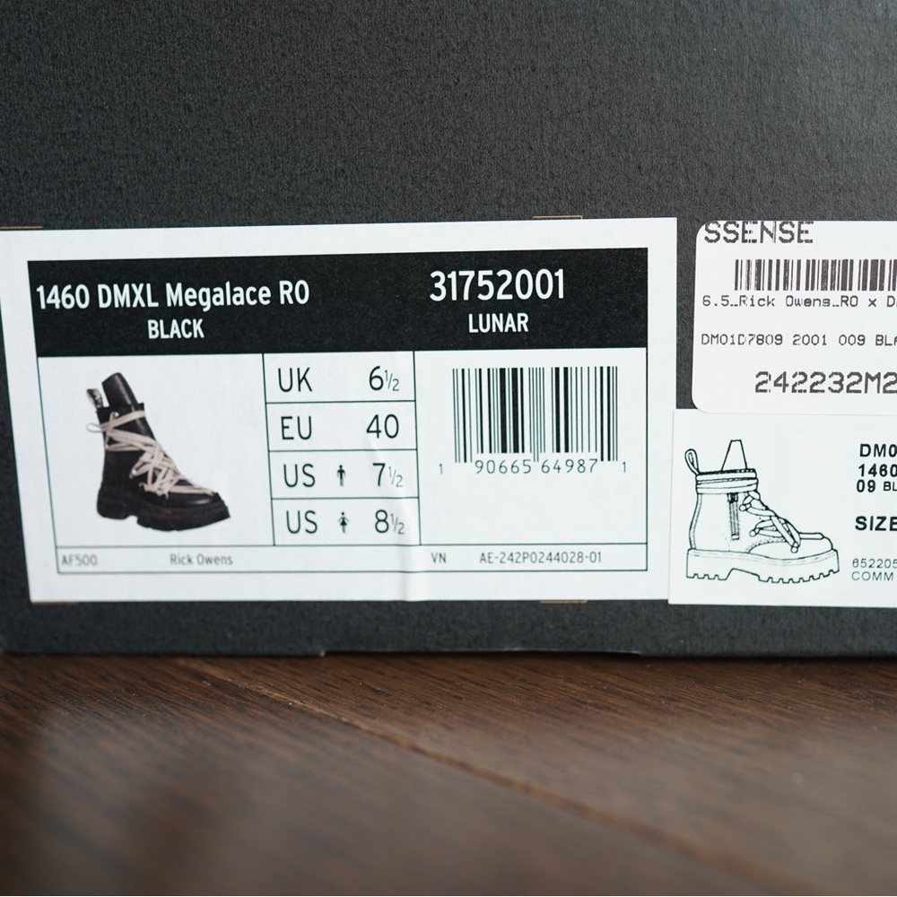 Dr. Martens x Rick Owens DRKSHDW 1460 DMXL Megalace Boots - Picture 7 of 9